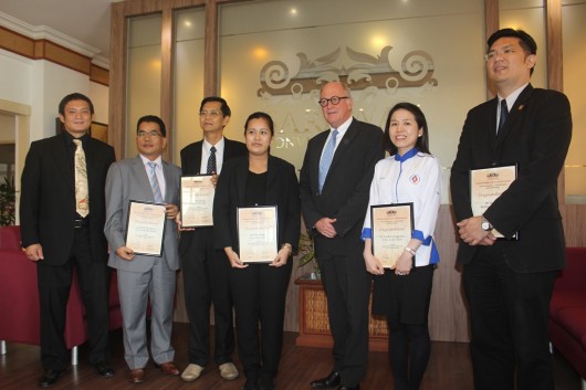 Group photo (L-R) -Mr Dylan SCB Director of Industry Development, Mr Jeannoth Sinel, Mr Peter Bong, Dr Michelle Lee, Mr Mike Cannon SCB Managing Director, Dr Elena Chai and Dr Dennis Wong.